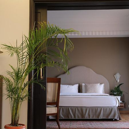 Warwick Palm Beach Hotel Bejrút Kültér fotó