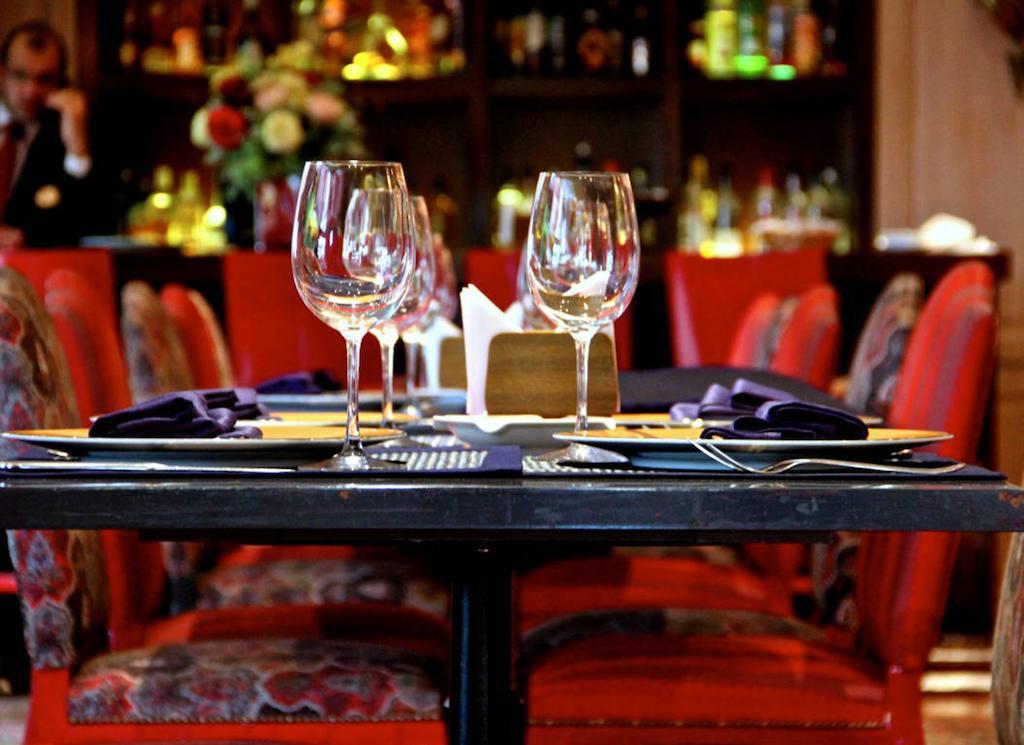 Warwick Palm Beach Hotel Bejrút Kültér fotó